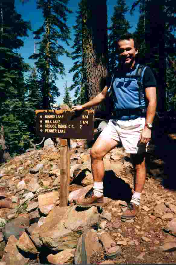 Hike Camped Sierras.jpg (30764 bytes)
